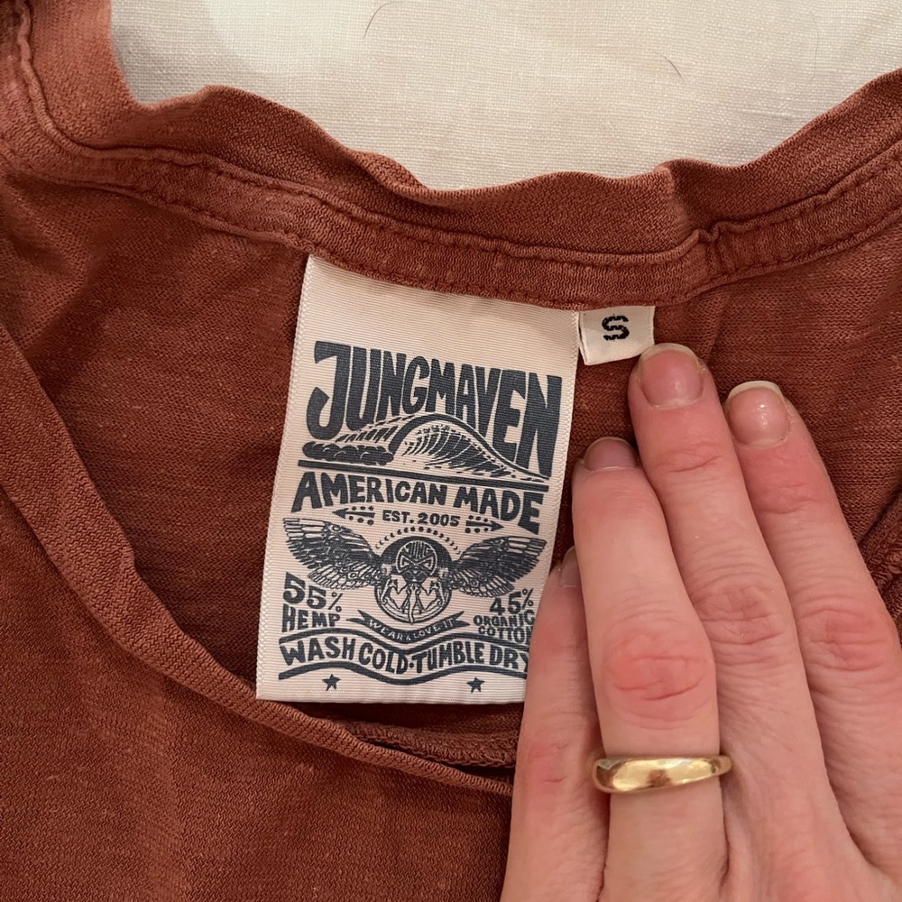 Jungmaven hemp and cotton tee in terracotta colour